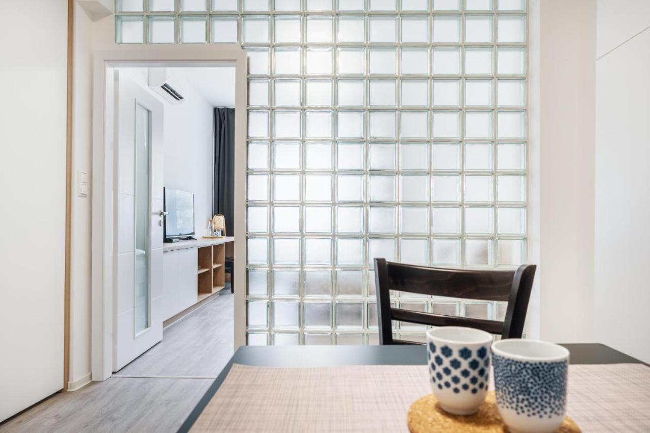 Self Check-In Apartments By Amber Bratislava Exteriör bild