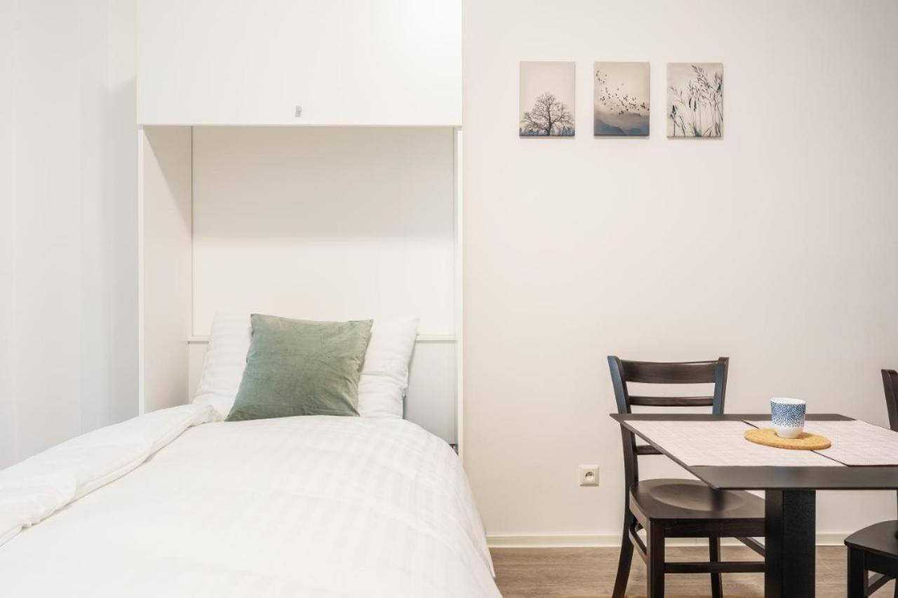 Self Check-In Apartments By Amber Bratislava Exteriör bild