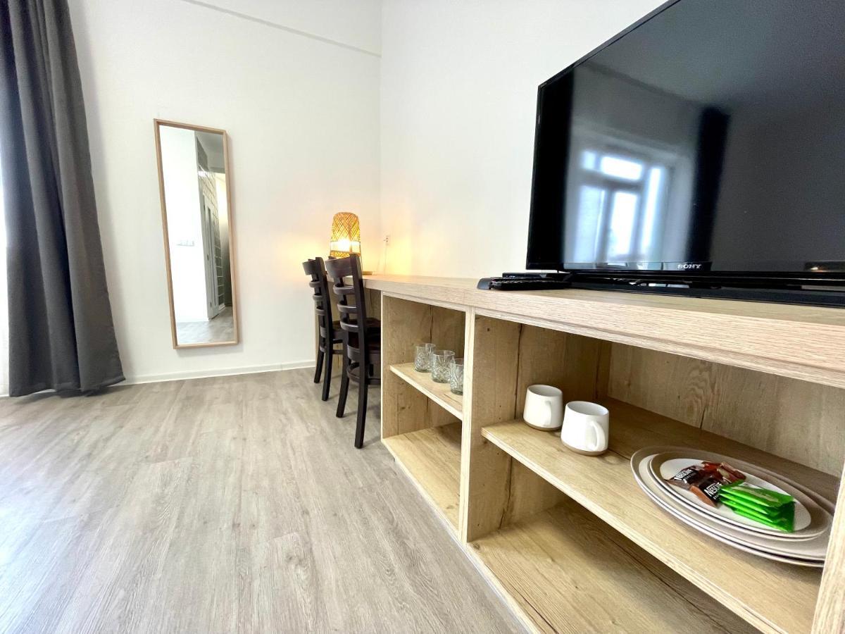 Self Check-In Apartments By Amber Bratislava Exteriör bild